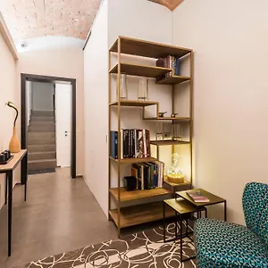 Torre 13 , Modena Italia